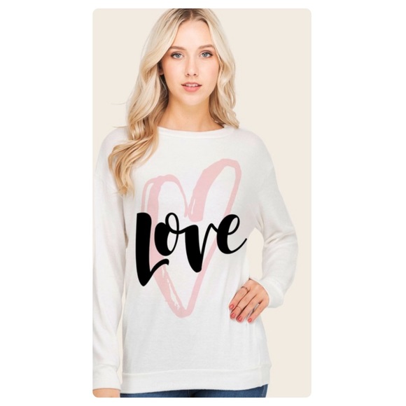 CINDI Love Heart Sweatshirt - Picture 2 of 3